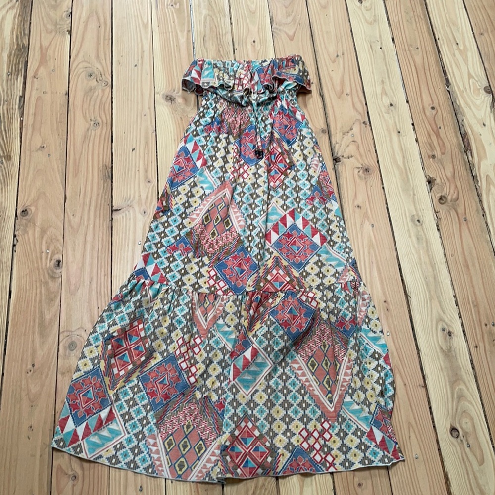 Cute strapless maxi!
